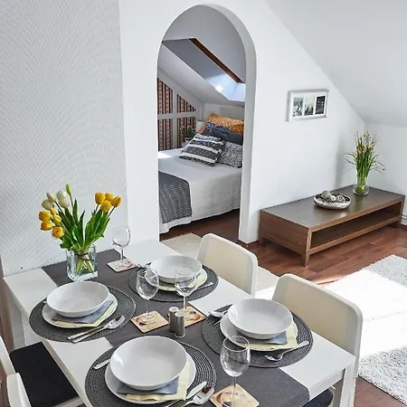 Warm & Friendly Ii. Apartment