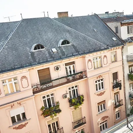Warm & Friendly Ii. Apartment Budapest