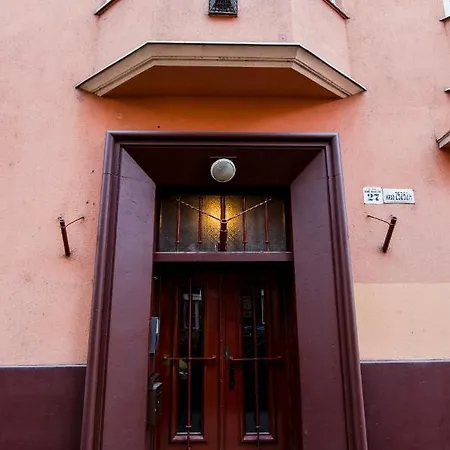 Warm & Friendly Ii. Budapest